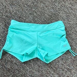 ALO Yoga Women's Turquoise Athletic Shorts